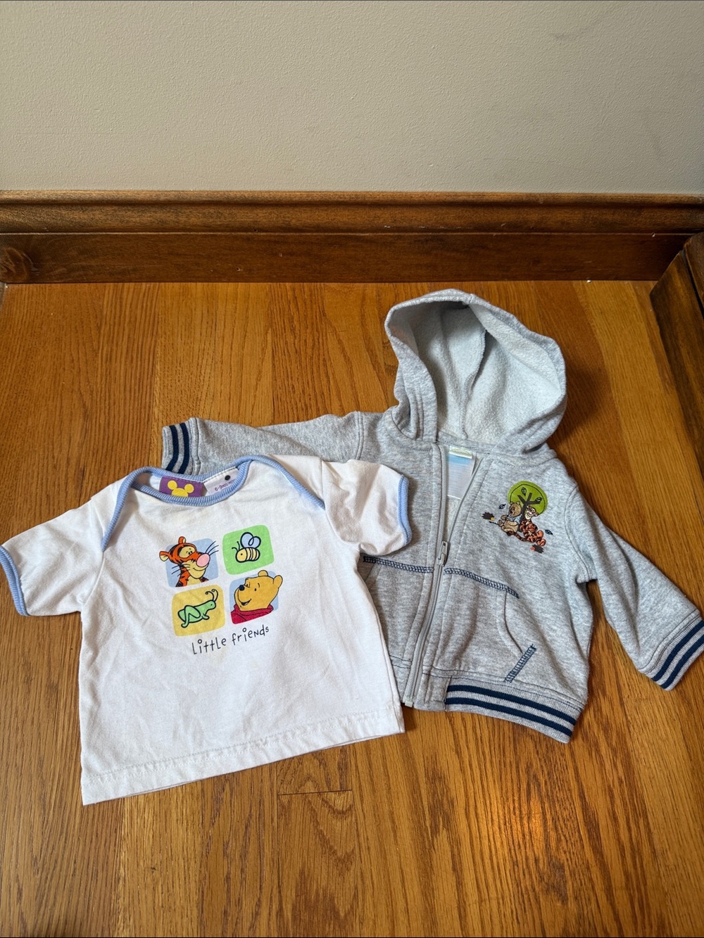 Last chance! Vintage Y2K Winnie The Pooh Little Friends Jacket Nike Pants 6-9 M